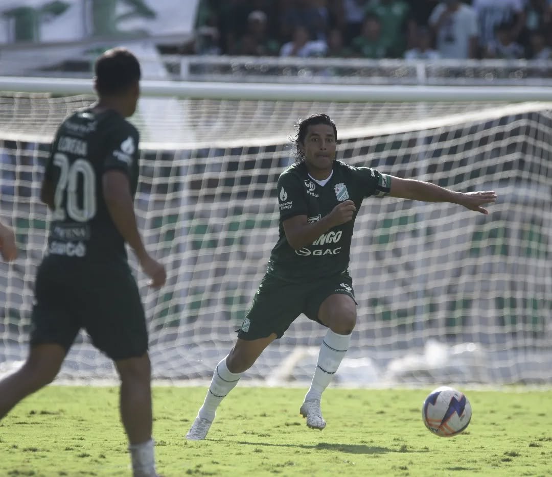 ¡Jerarquía intacta! Marcelo Martins revoluciona a Oriente Petrolero en su regreso al fútbol